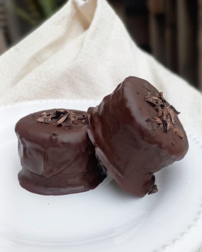 Alfajor Chocolate y Frutos Rojos